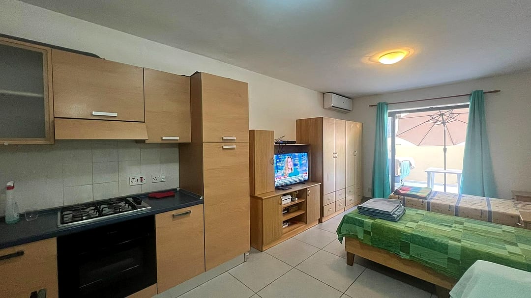 Studio in Msida — 1