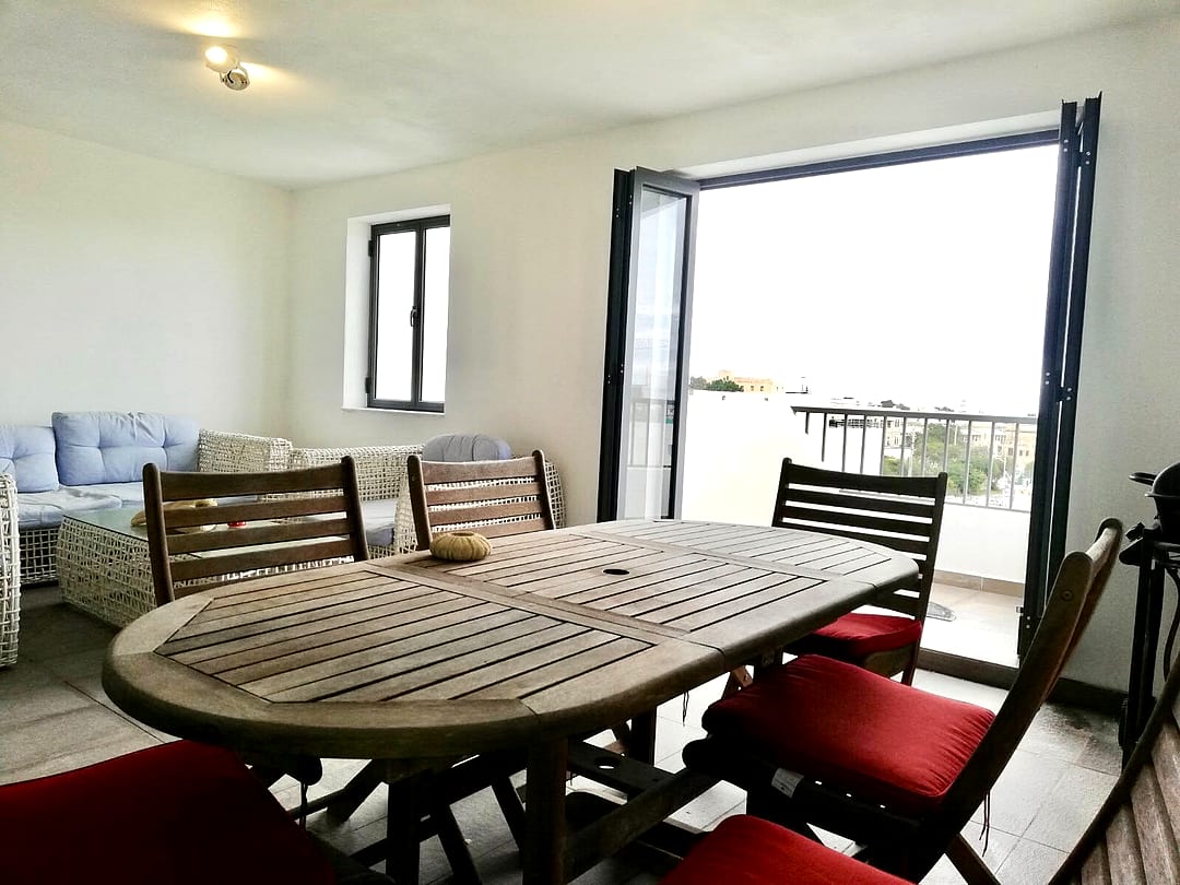 Penthouse in Swieqi - 2 beds, 2 baths — 1