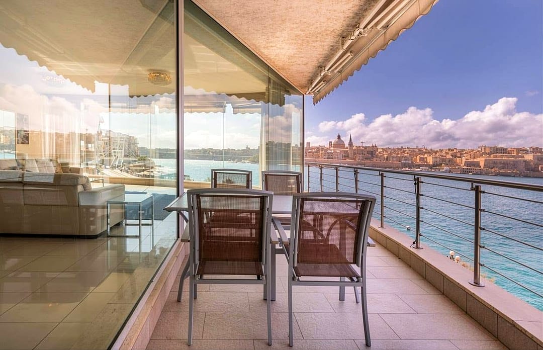 Apartment in Sliema - 3 beds — 4