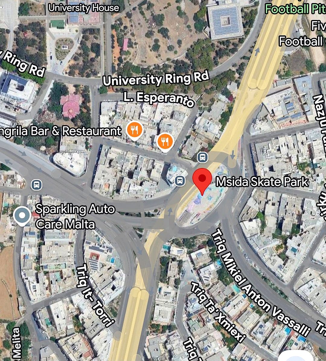 Apartment in Msida - 3 beds — 1