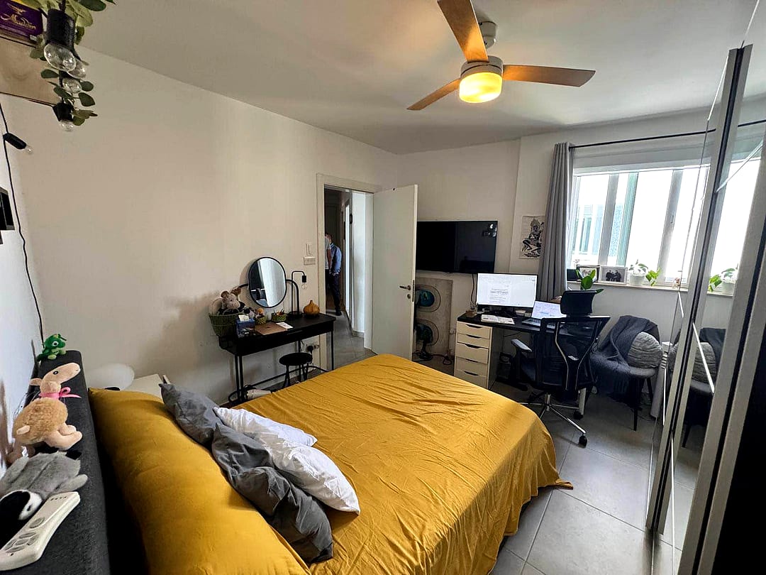 Apartment in Ta' Xbiex - 2 beds, 2 baths — 5