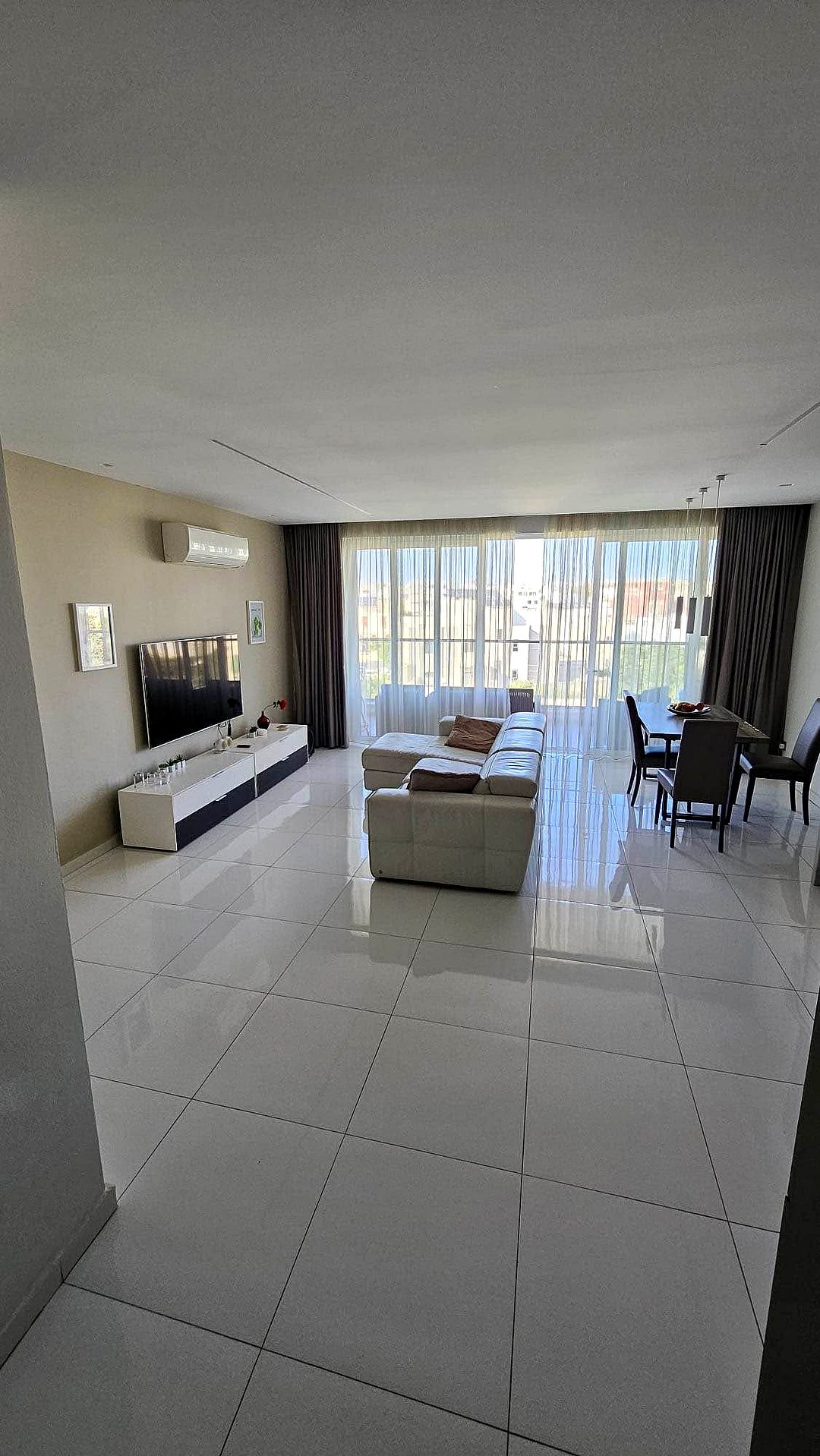 Apartment in Attard - 2 beds, 2 baths — 4