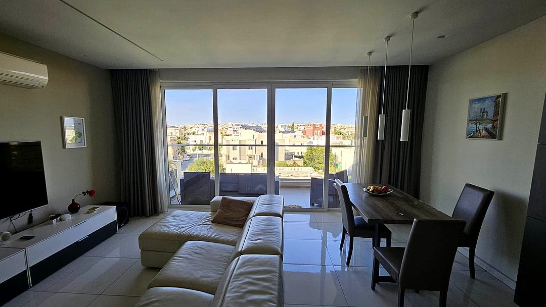 Apartment in Attard - 2 beds, 2 baths — 1