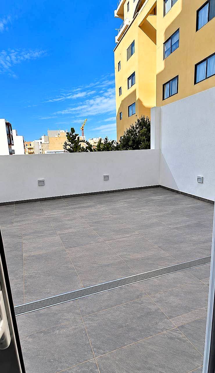Maisonette in St Paul's Bay - 3 beds, 2 baths — 5
