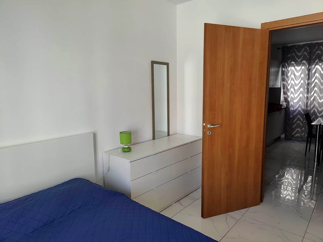 Apartment in Gzira - 1 bed, 1 bath — 5