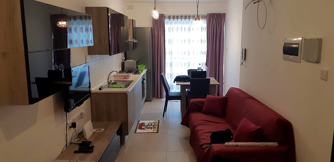 Apartment in Msida - 2 beds, 1 bath — 1