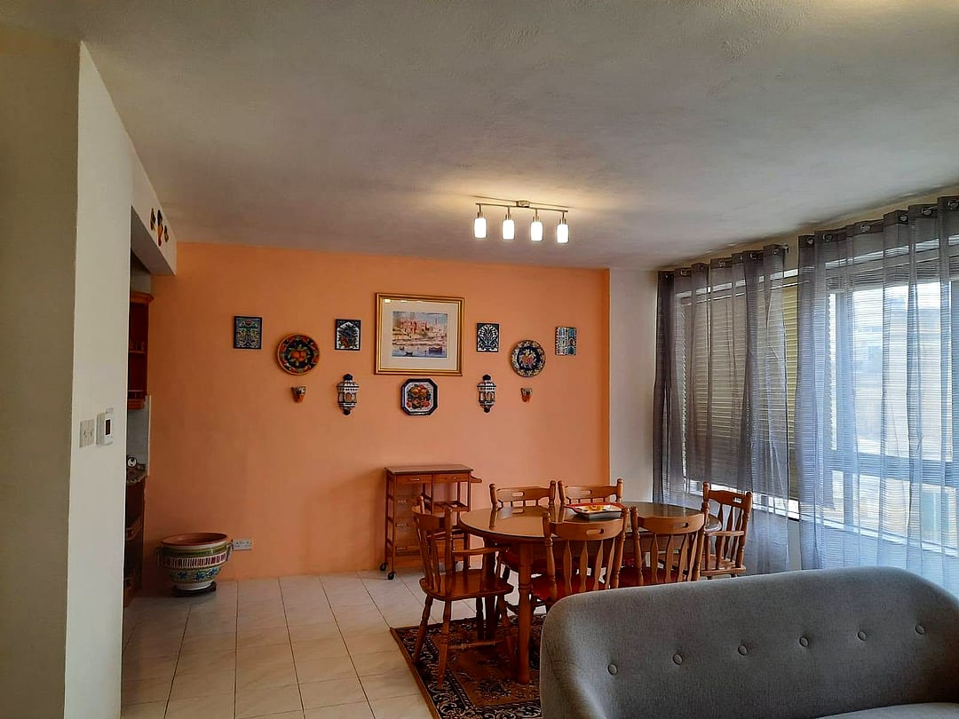 Apartment in St Paul's Bay - 3 beds, 2 baths — 1