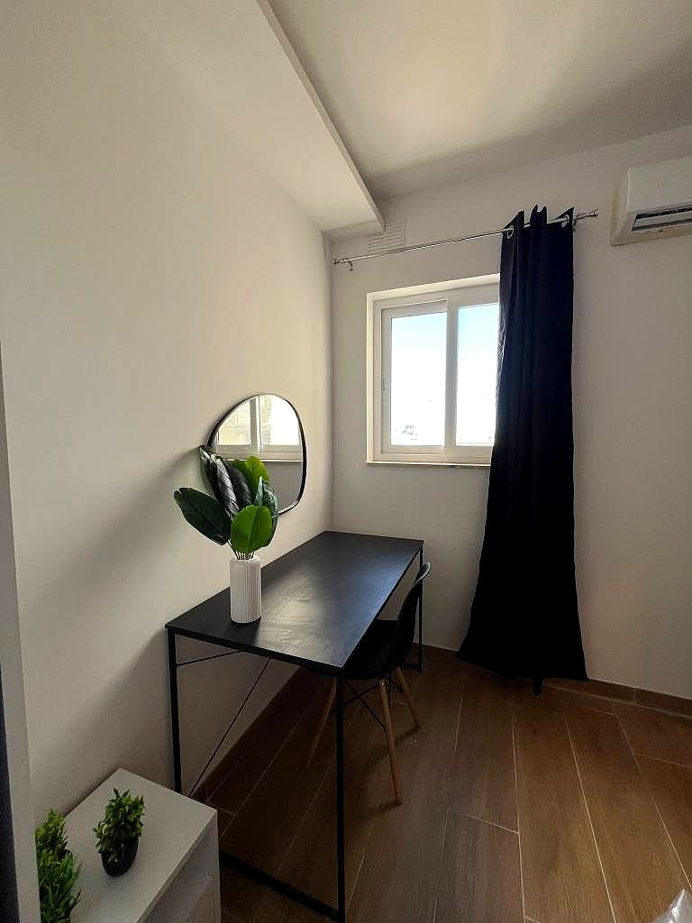 Apartment in Gzira - 2 beds — 4