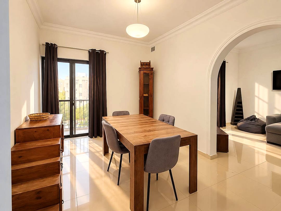 Apartment in Pembroke - 2 beds — 2