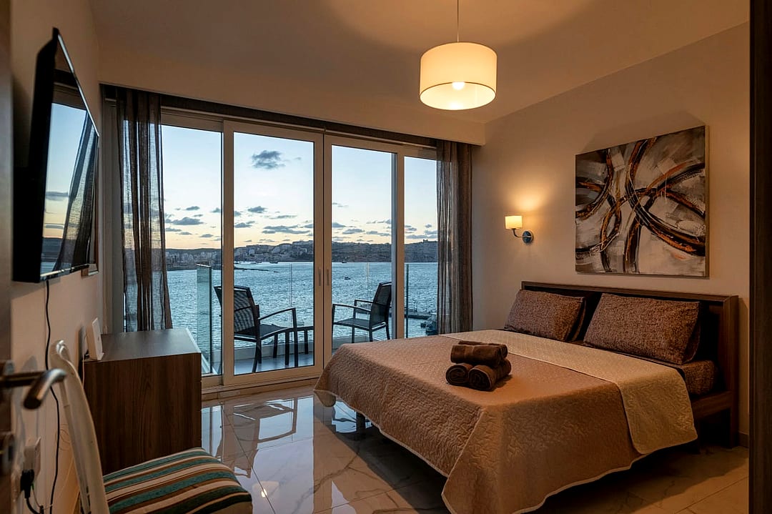Penthouse in St Paul's Bay — 1