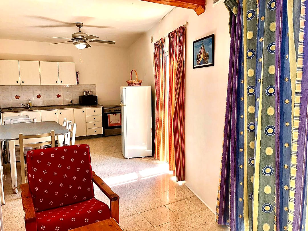 Apartment in Qawra - 1 bed, 1 bath — 1