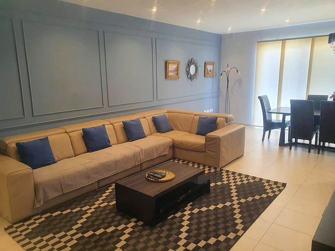 Apartment in Swieqi - 2 beds, 2 baths — 1