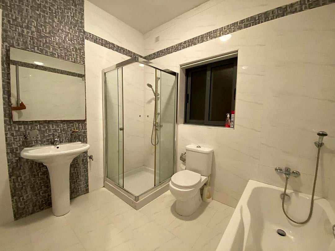 Room in St Julian's — 2