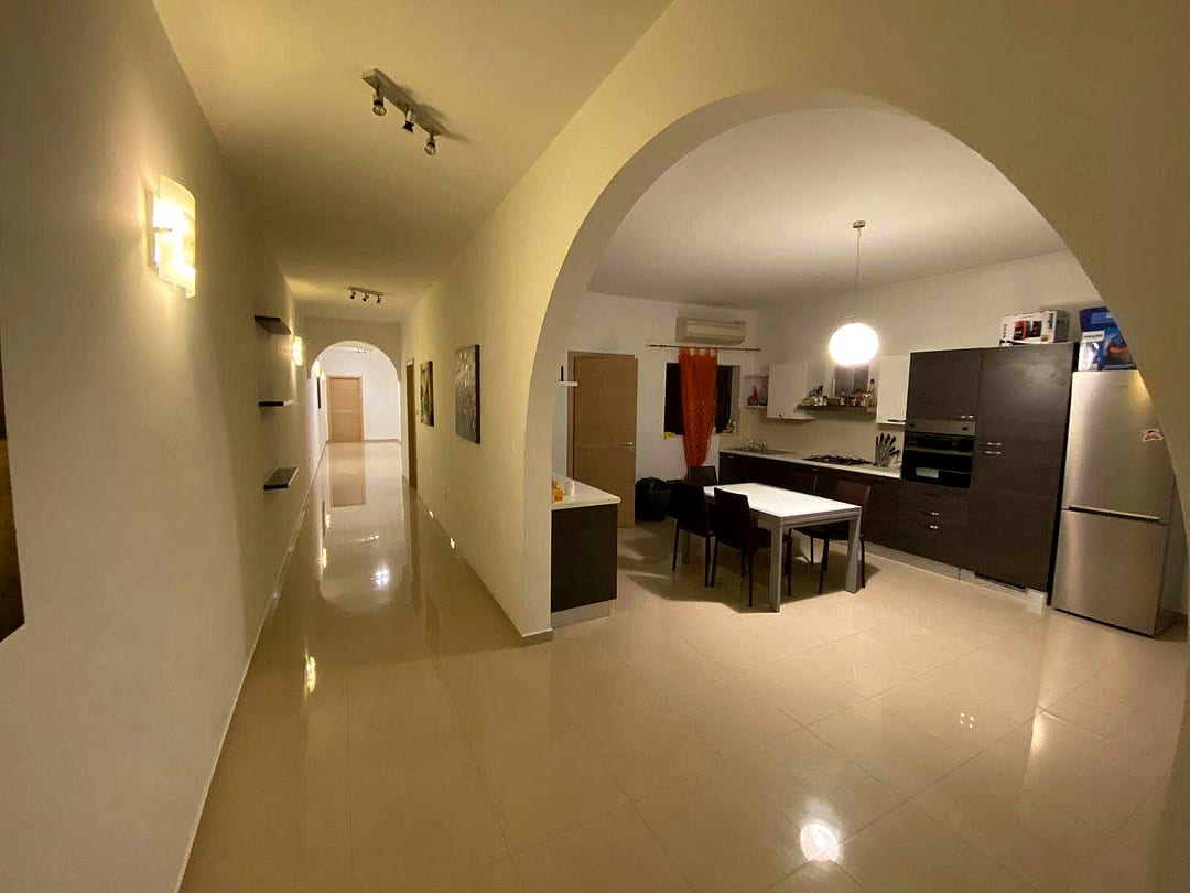 Room in St Julian's — 4