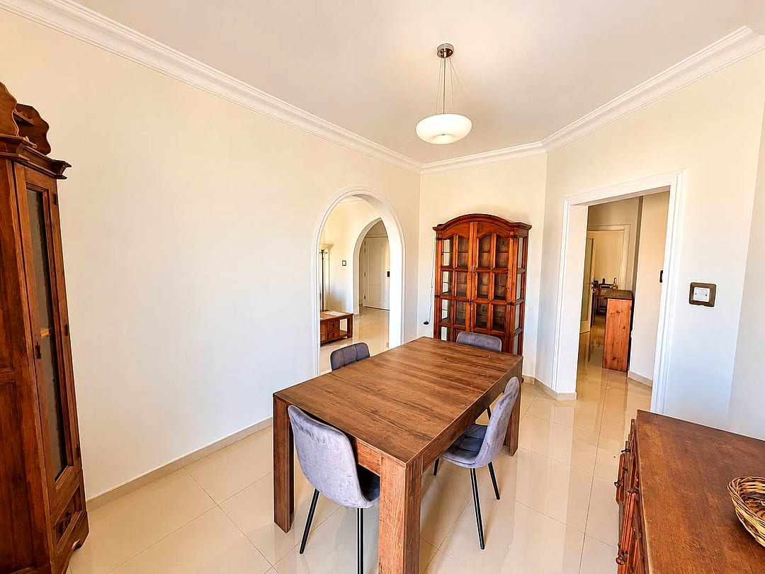 Apartment in Pembroke - 2 beds — 4