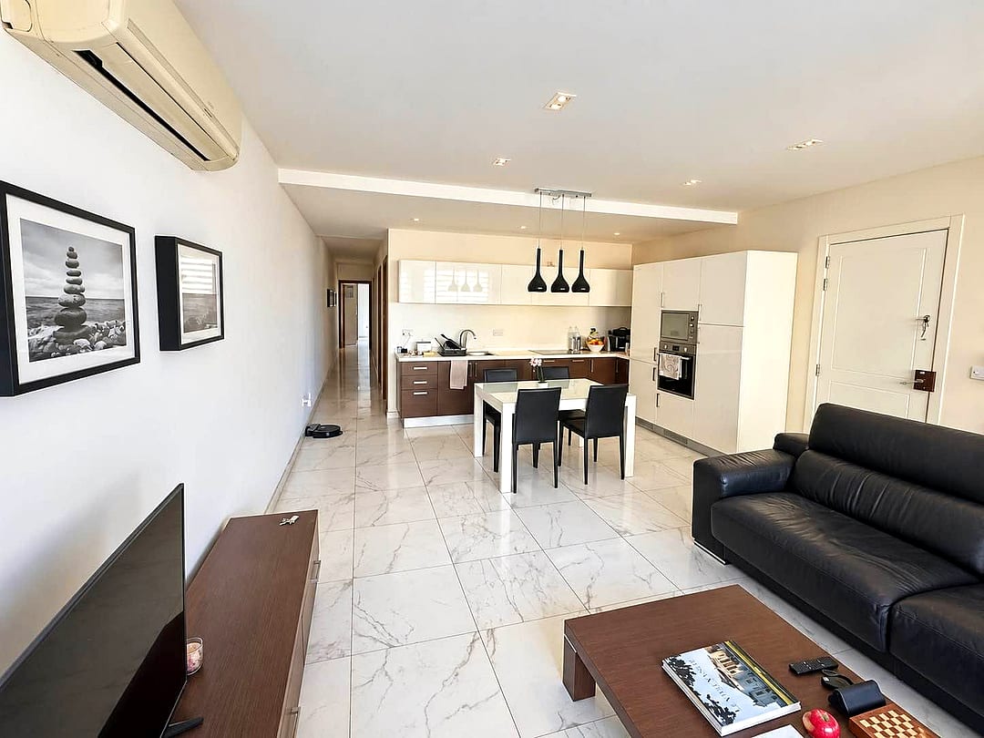 Apartment in Msida - 2 beds — 3