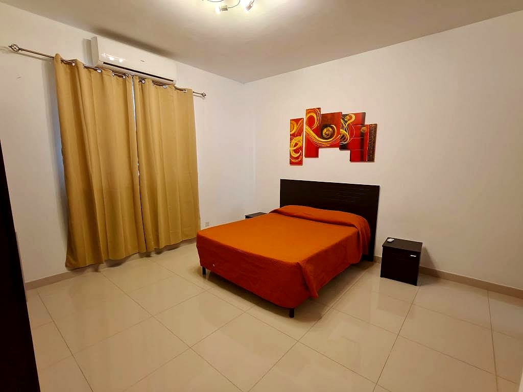 Penthouse in Qawra - 2 beds — 3
