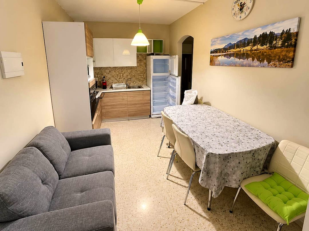 Apartment in St Paul's Bay - 2 beds — 1