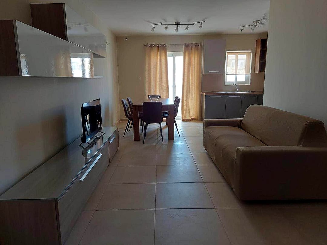 Apartment in St Paul's Bay - 2 beds, 2 baths — 3