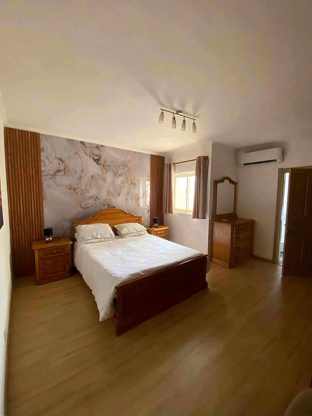 Apartment in St Julian's - 3 beds, 3 baths — 4