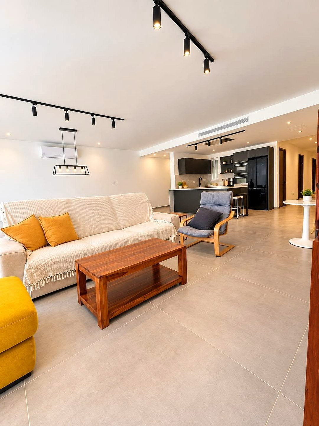 Apartment in Naxxar - 3 beds, 3 baths — 1