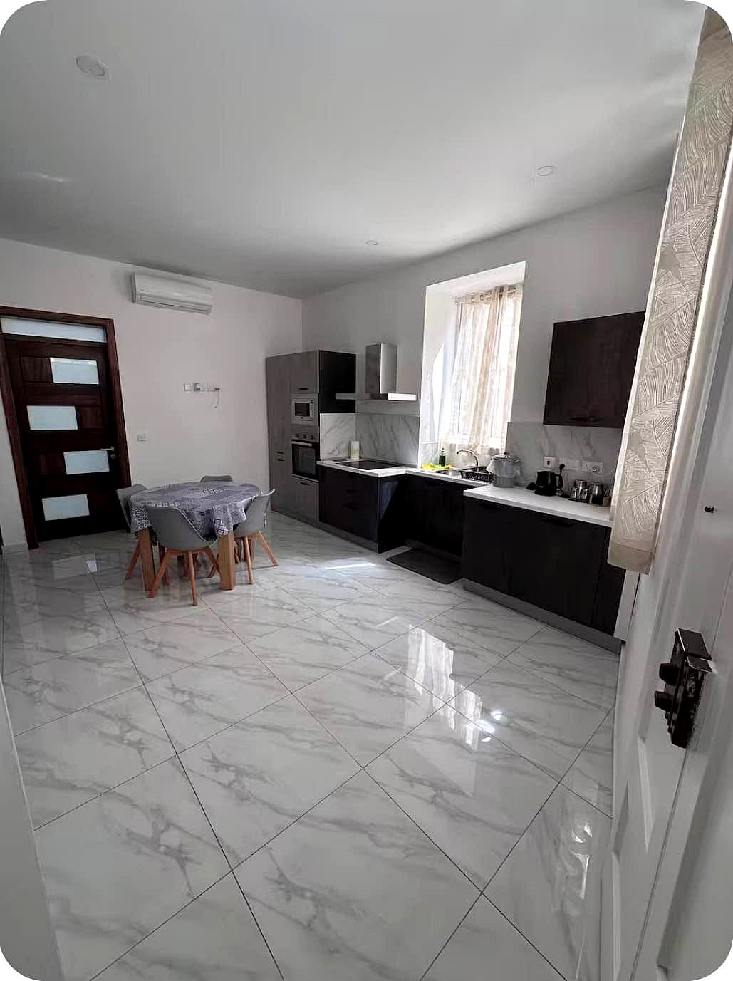 Room in Gzira - 2 baths — 1