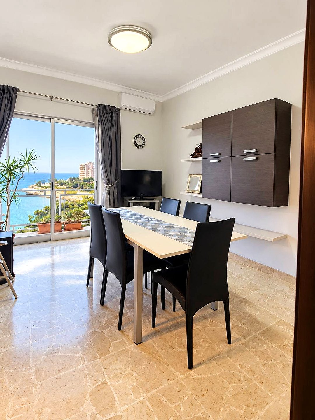 Apartment in Sliema - 2 beds, 2 baths — 2