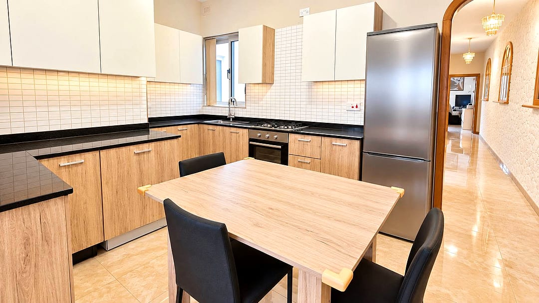 Apartment in Bugibba - 3 beds — 1