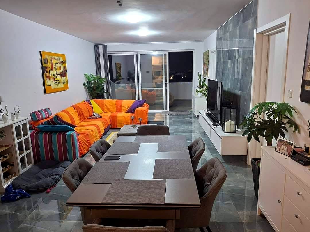 Penthouse in Santa Venera - 2 beds, 2 baths — 1
