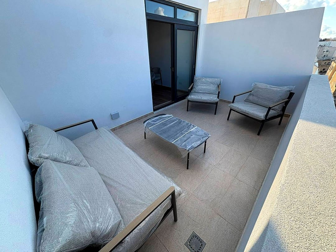 Apartment in San Gwann - 2 beds — 4