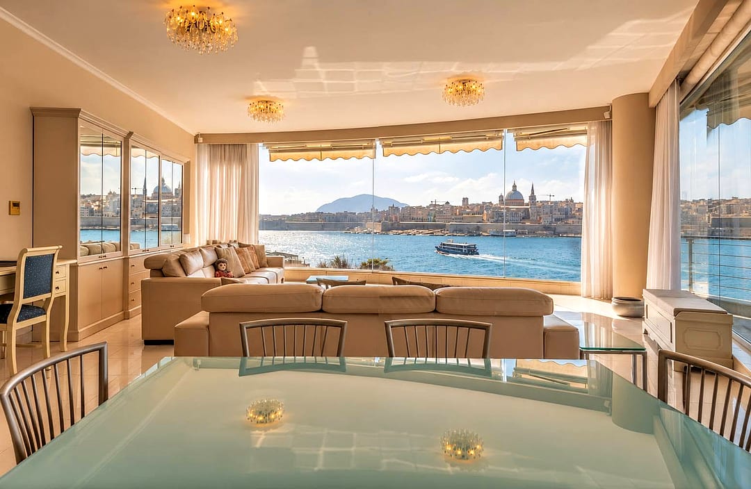 Apartment in Sliema - 3 beds — 3
