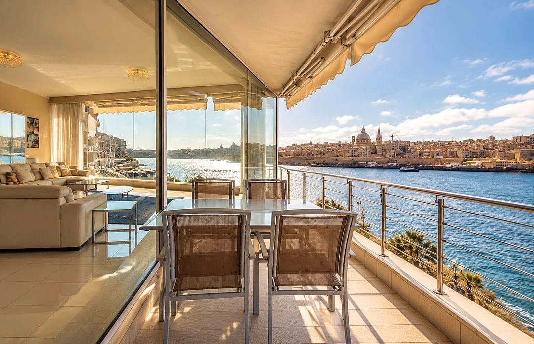 Apartment in Sliema - 3 beds — 4