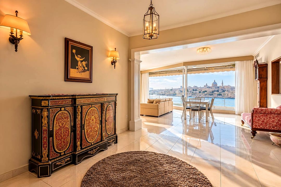 Apartment in Pembroke - 2 beds — 1
