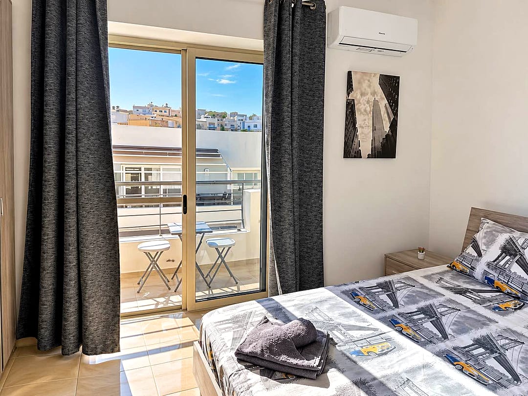 Apartment in Msida — 2