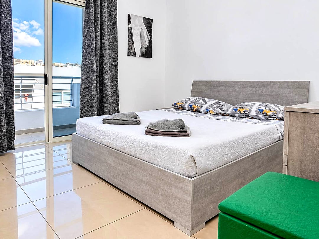 Apartment in Msida — 1