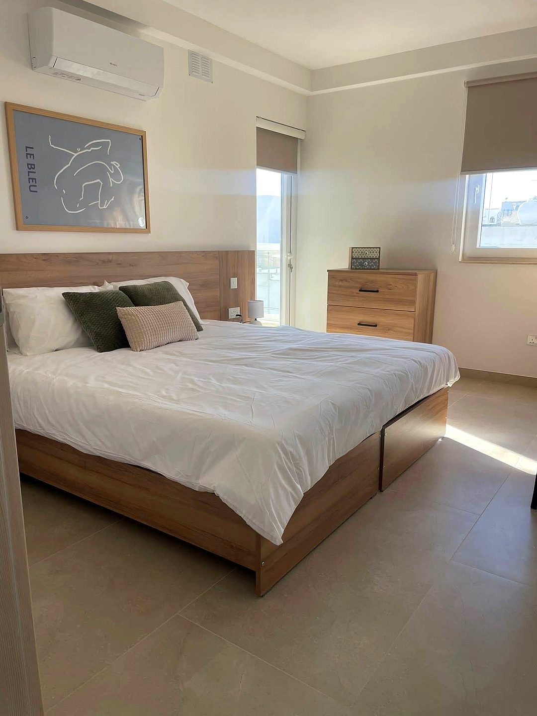 Apartment in Mosta - 3 beds, 2 baths — 5