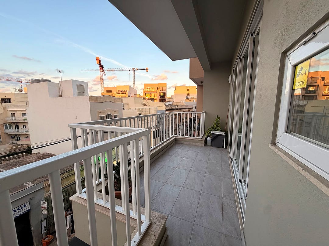 Apartment in San Pawl il-Baħar - 2 beds, 2 baths — 3