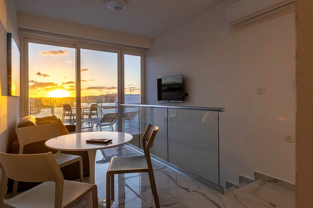 Penthouse in St Paul's Bay - 1 bed, 1 bath — 4