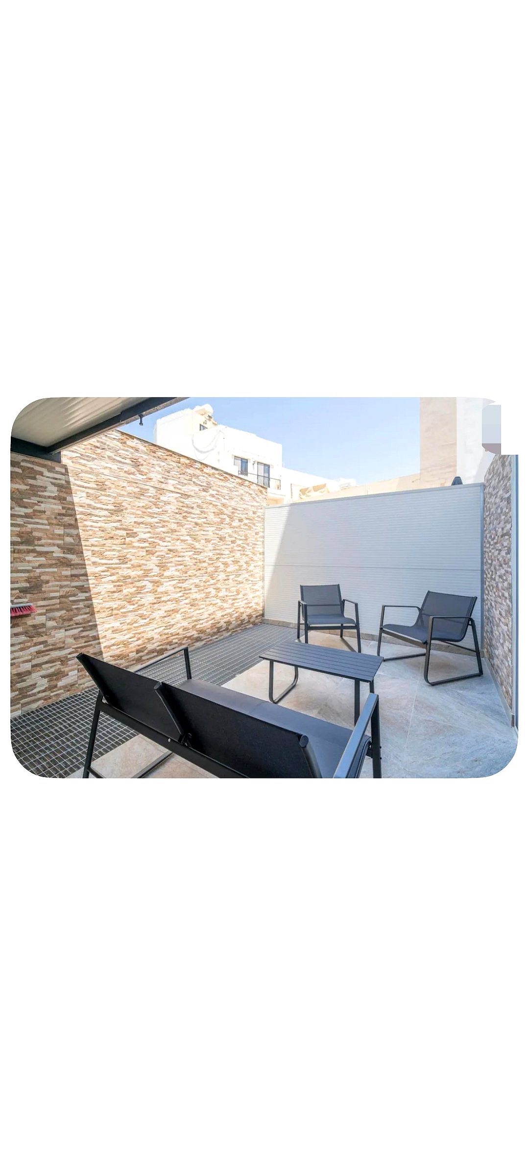 Cozy One-Bedroom Apartment in Tarxien — 8