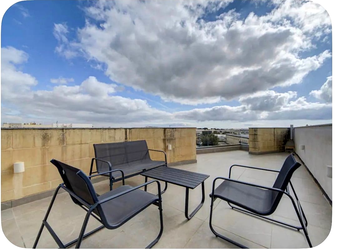Two-bedroom penthouse with terrace in Tarxien — 7