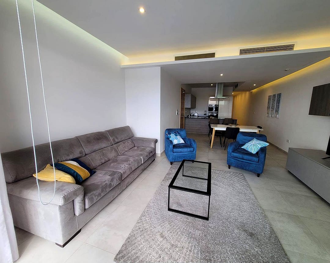 Apartment in Sliema - 2 beds, 3 baths — 1