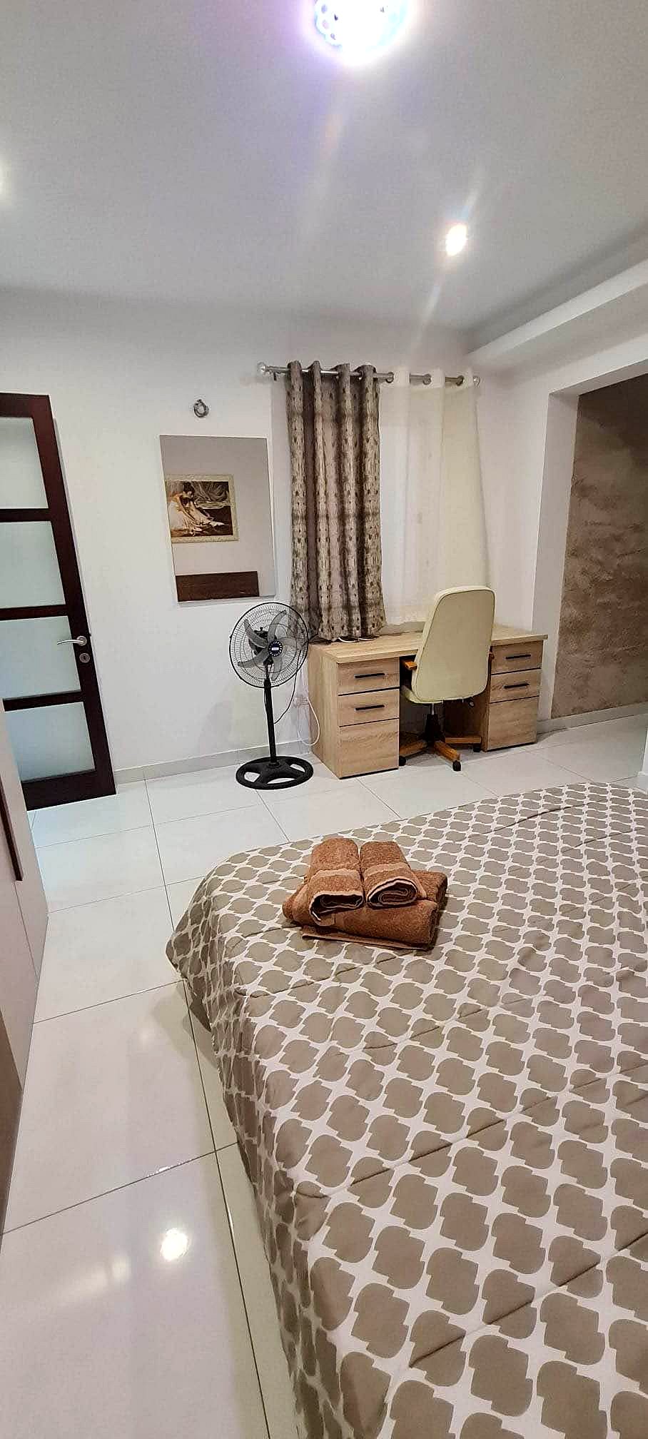 Apartment in Bugibba - 2 beds, 1 bath — 5