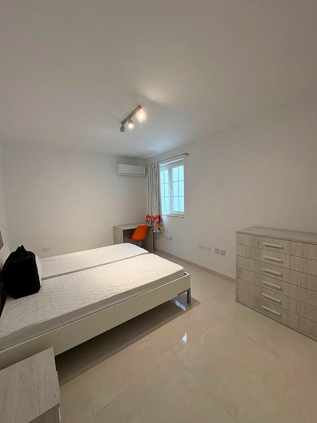 Apartment in Naxxar - 3 beds, 2 baths — 4
