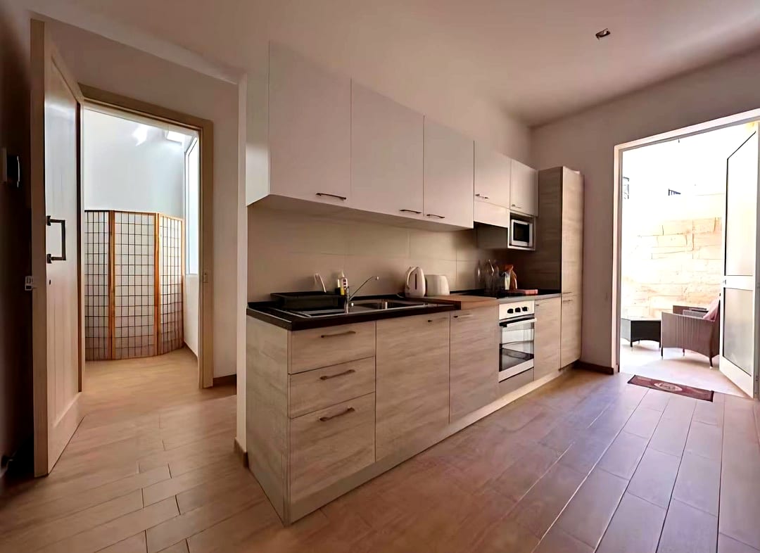 Apartment in Sliema - 1 bed, 1 bath — 3