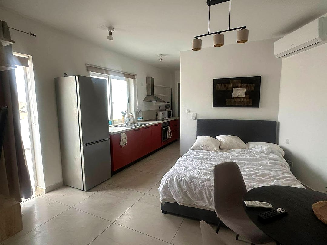 Studio in Msida — 5
