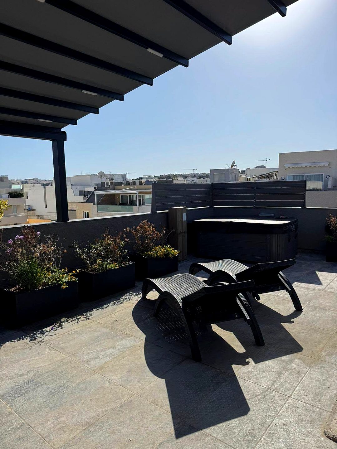 Penthouse in Swieqi - 1 bed, 1 bath — 3