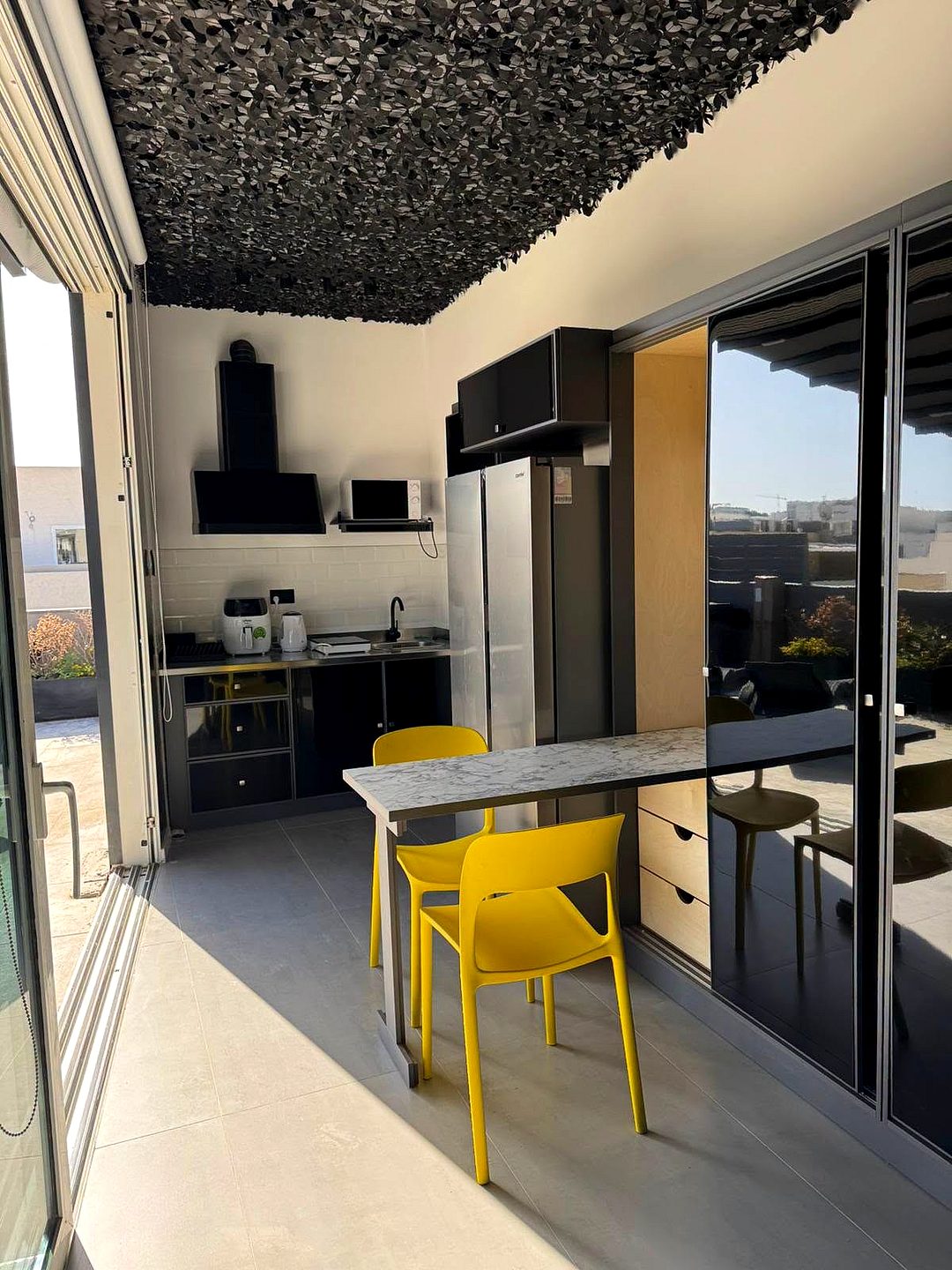 Penthouse in Swieqi - 1 bed, 1 bath — 4