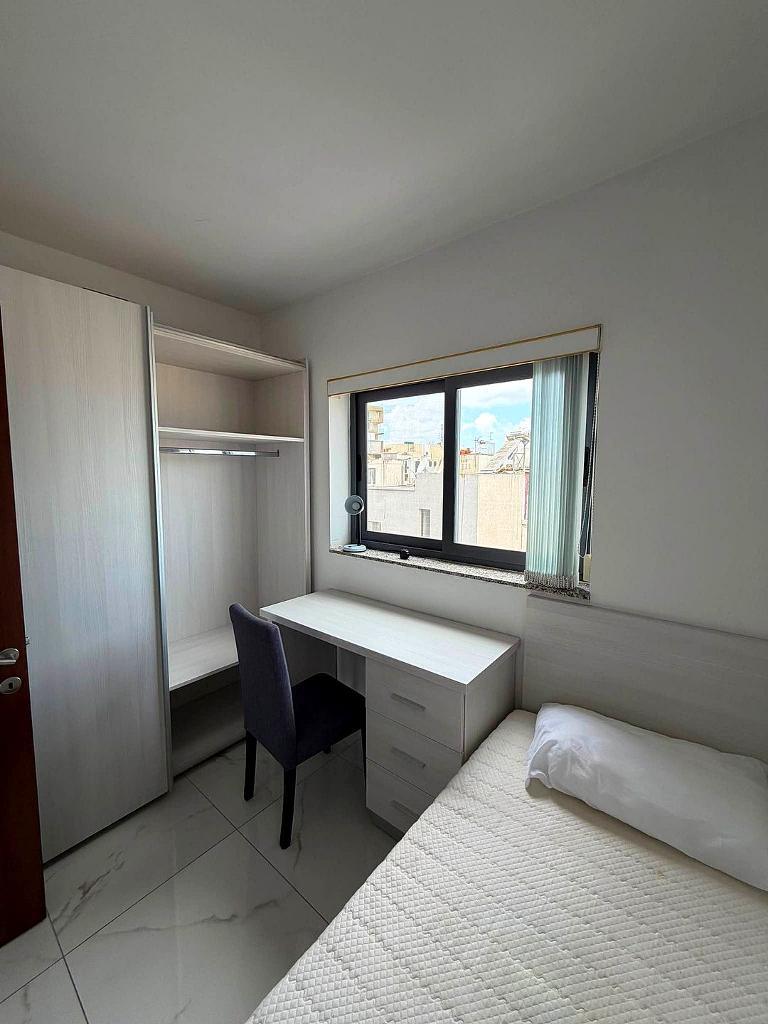 Apartment in Msida - 2 beds, 1 bath — 1