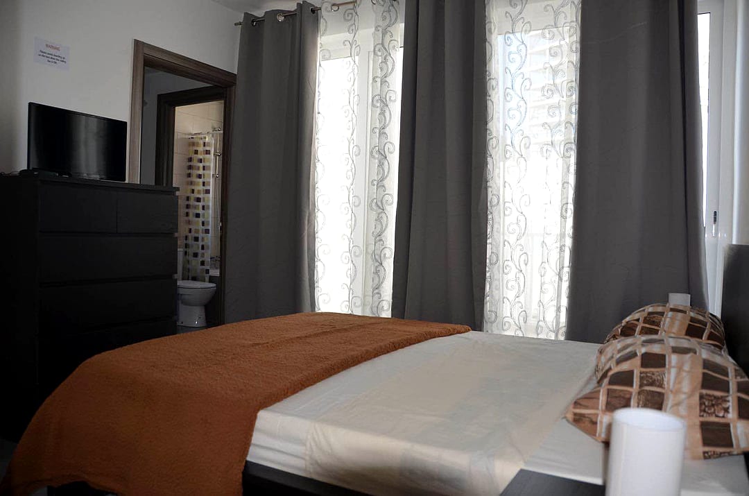 Apartment in Gzira - 1 bed, 1 bath — 5