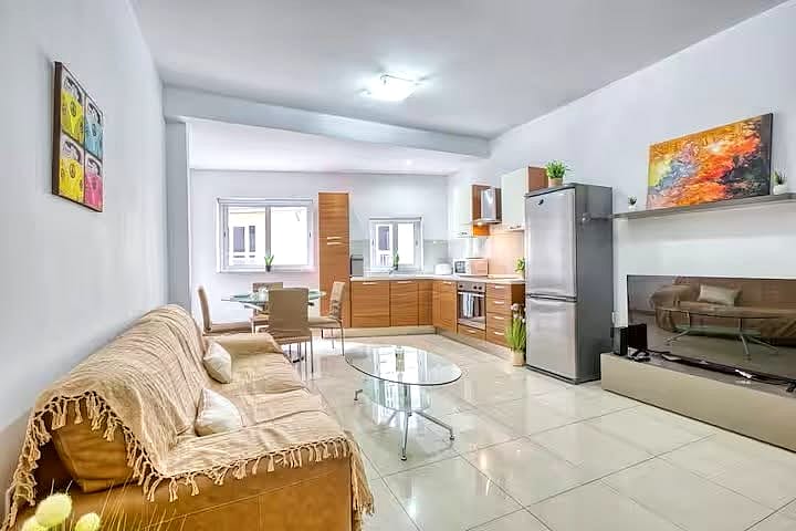 Apartment in Msida — 1